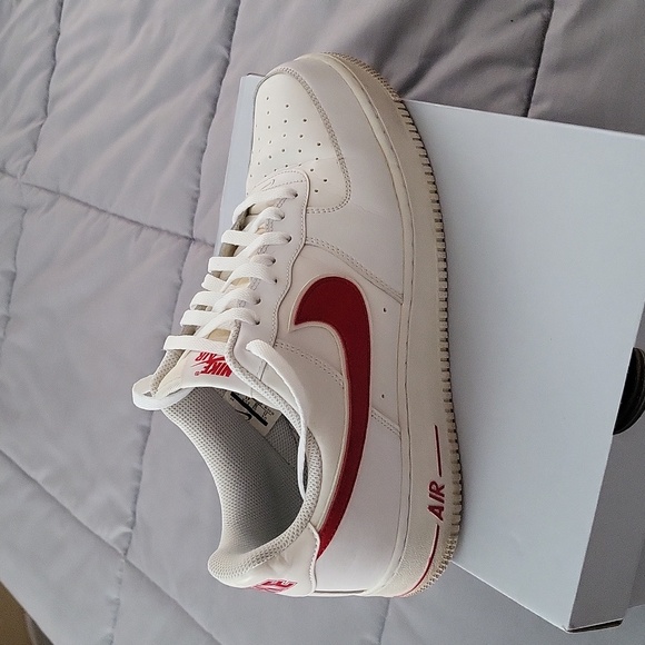 Nike Air Force 1 low top shoes - Picture 7 of 12